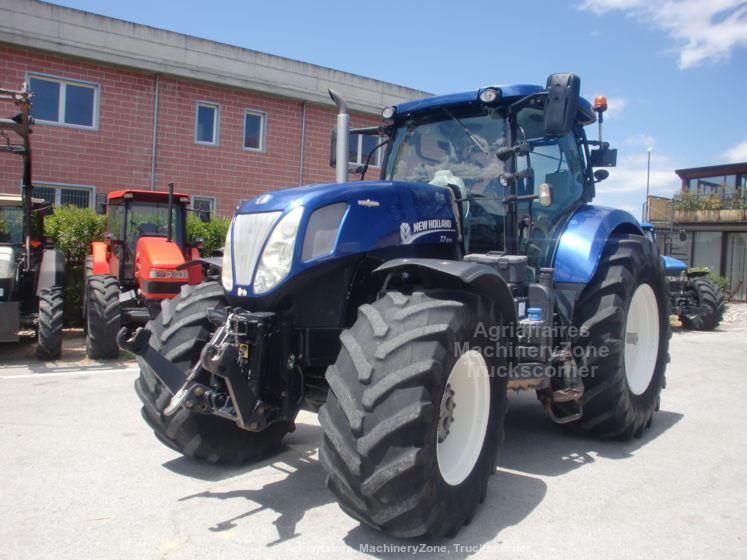 New Holland T7.270 AUTOCOMMAND BLUE POWER